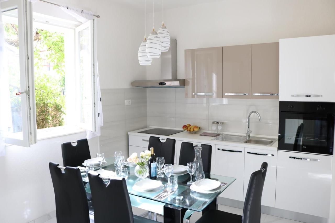 Ilma Apartment โตรกีร์ ภายนอก รูปภาพ