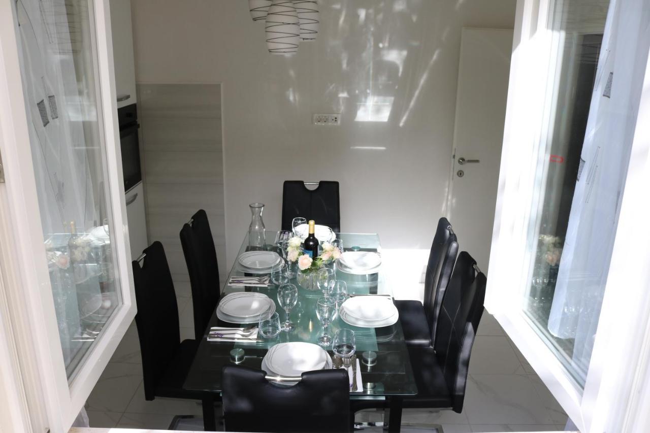 Ilma Apartment โตรกีร์ ภายนอก รูปภาพ