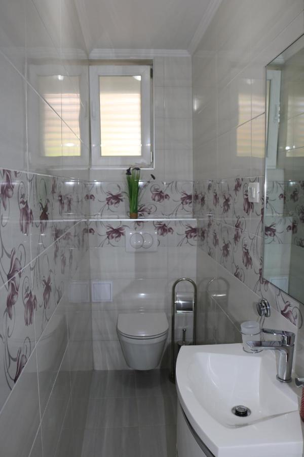 Ilma Apartment โตรกีร์ ภายนอก รูปภาพ