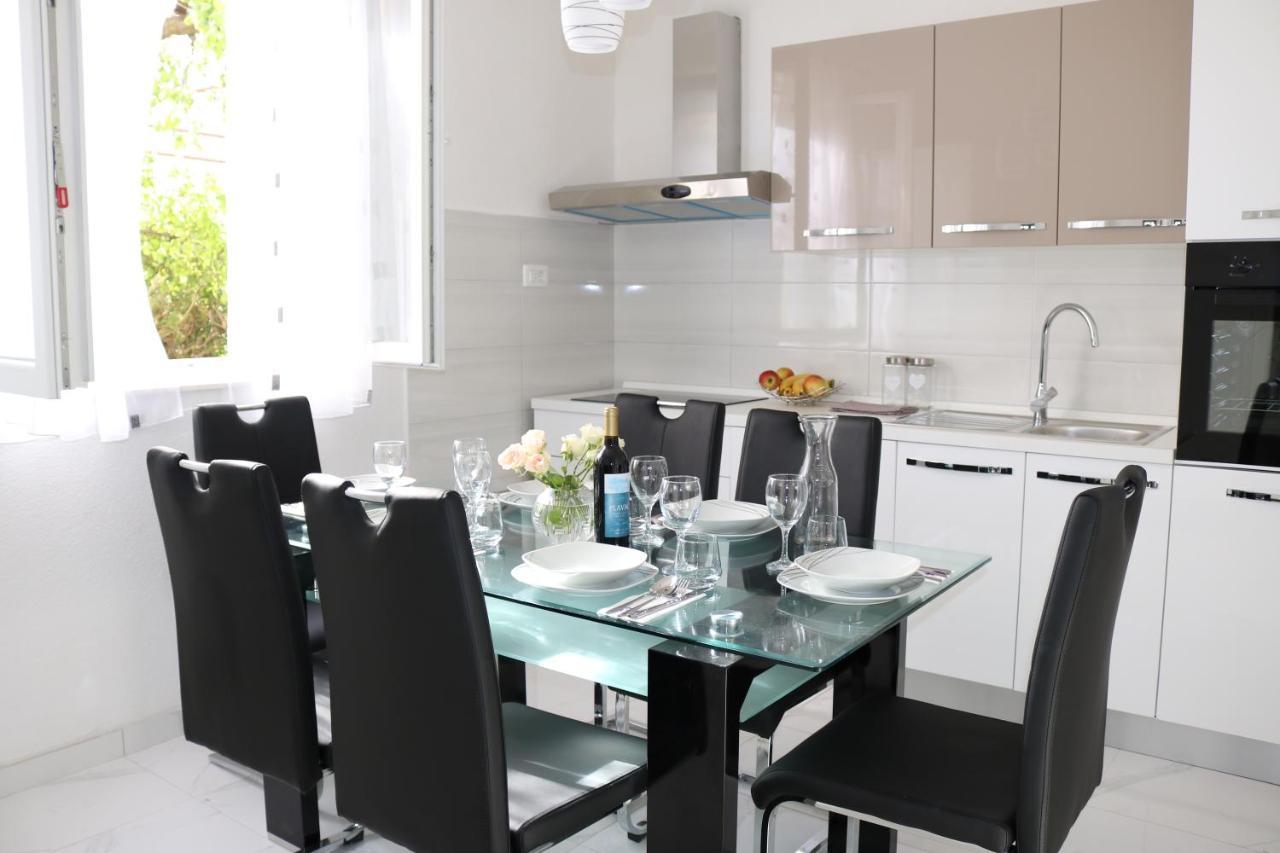 Ilma Apartment โตรกีร์ ภายนอก รูปภาพ